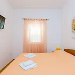 Mali Paradiso Apartament *