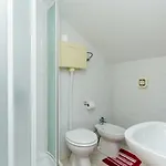Mali Paradiso *