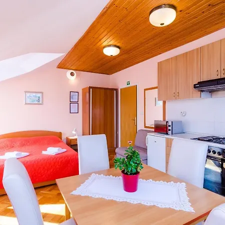 Mali Paradiso Apartman