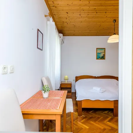 Mali Paradiso Apartman